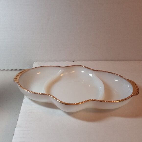 Relish Tray Fire King Oven Ware Cottagecore Kitsch - Picture 1 of 9